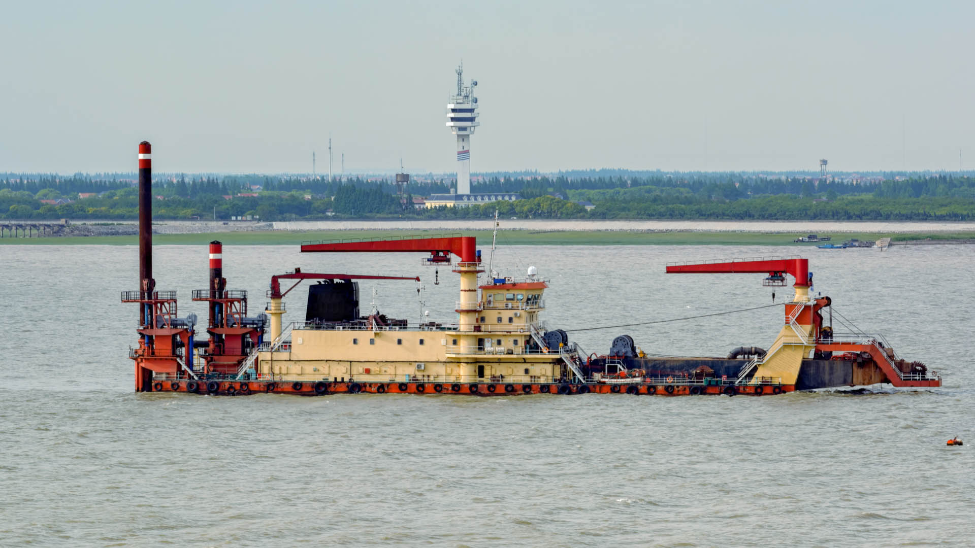 Automation and Remote Monitoring in Hydraulic Dredging Operations
