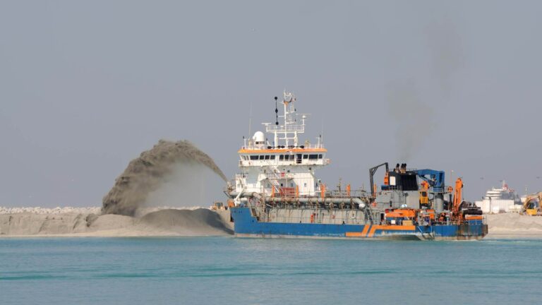 Optimizing Sand Dredging Equipment for High-Volume Sediment Removal